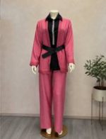 Luxe Driedelige Dames Set met Riem – Blazer, Blouse en Broek - Image 5