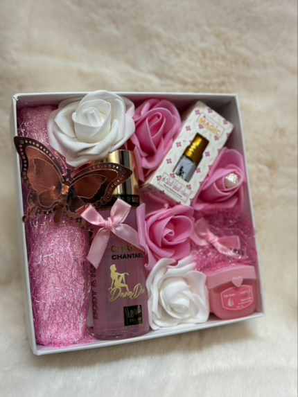 Luxe Roze Giftbox – Royal Tahara Musk, Lippenbalsem & Bodymist
