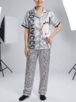 Satijnen Dames Pyjama Set – Cute Cartoon Style Huispak - Image 4