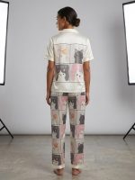 5-Delige Satijnen Dames Pyjamaset Kattenprint – Inclusief Slaapmasker, Slippers en Haarelastiek - Image 2